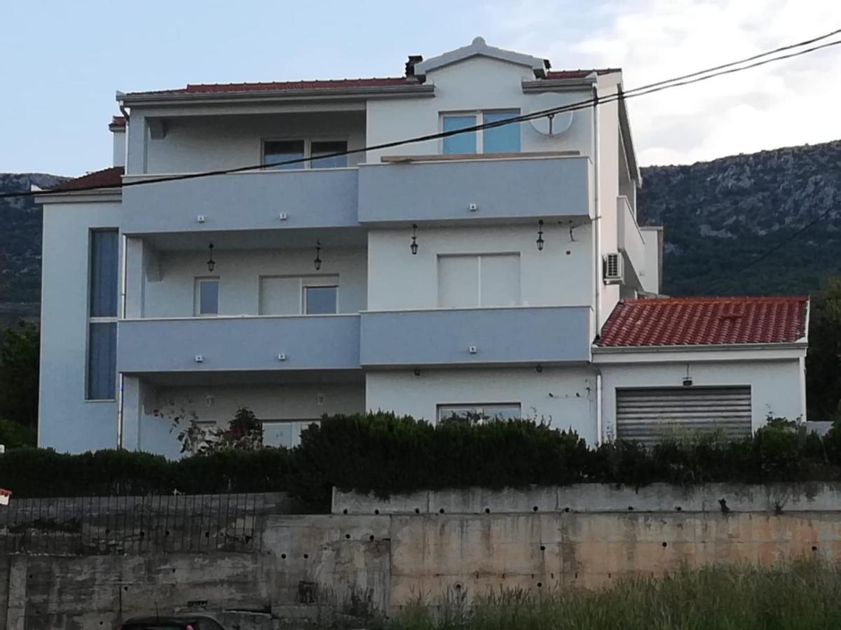 Apartment Istuk Kaštela المظهر الخارجي الصورة