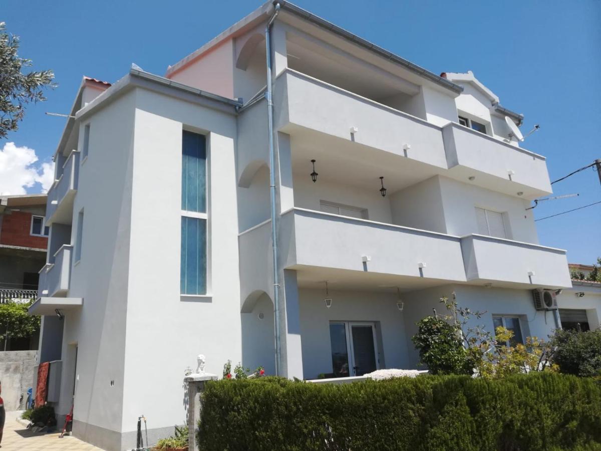 Apartment Istuk Kaštela المظهر الخارجي الصورة